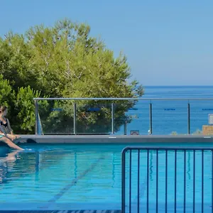 https://albatros-family-apartamentos.catalonia-hotels.com